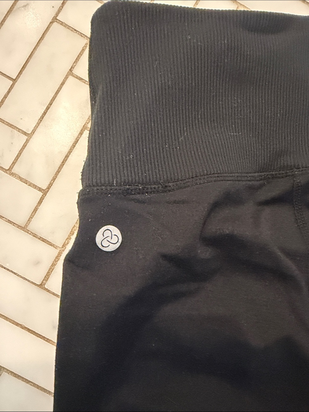 Zella Black High-Rise Textured Performance Leggings - Picture 3 of 3